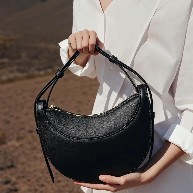 

Luxury Half Moon Bag Designer Pu Leather Crossbody Clutch Adjustable Shoulder Strap Stylish ShoulderBag Zipper Crescent Moon Bag