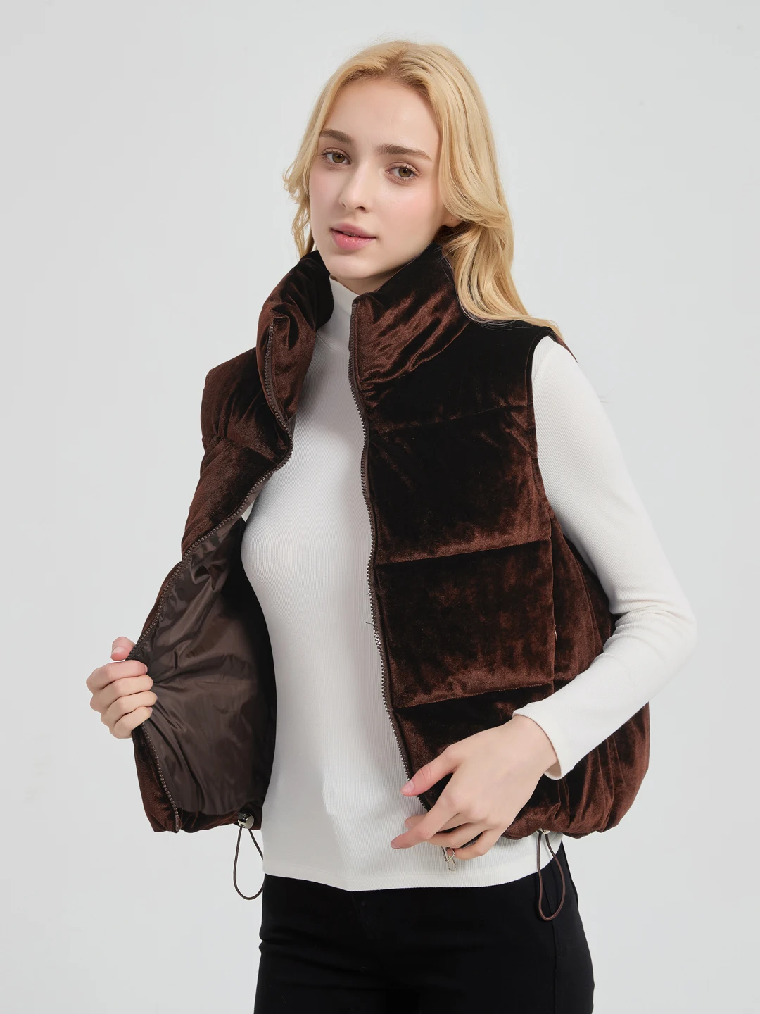 Women's Velvet Jacket Sleeveless Stand Collar Autumn Winter Fashion Versatile Warm Polyester Fiber Zipper Closure Short Style