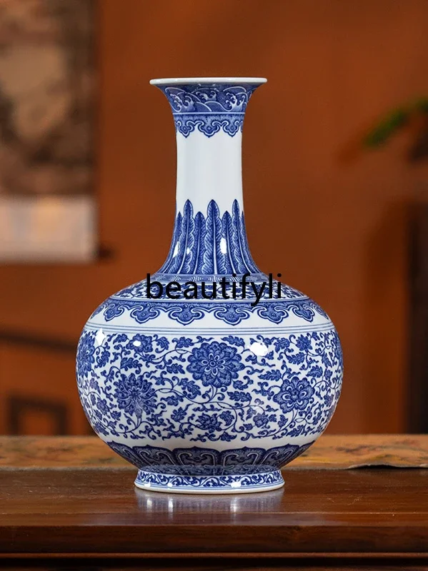 Jingdezhen blue and white porcelain hand-painted ceramic ornament entrance ornament blue and white tangled lotus bottle