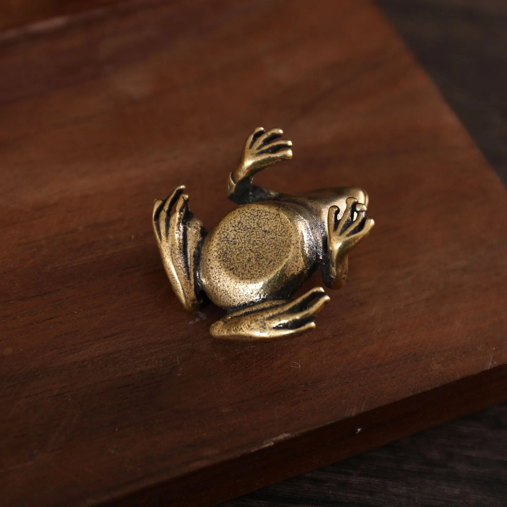 Antique Brass Frog Mini Statue Lucky Feng Shui Ornament Small Copper Toad Figurine Desktop Home Decoration Wealth Craft Gift view 5