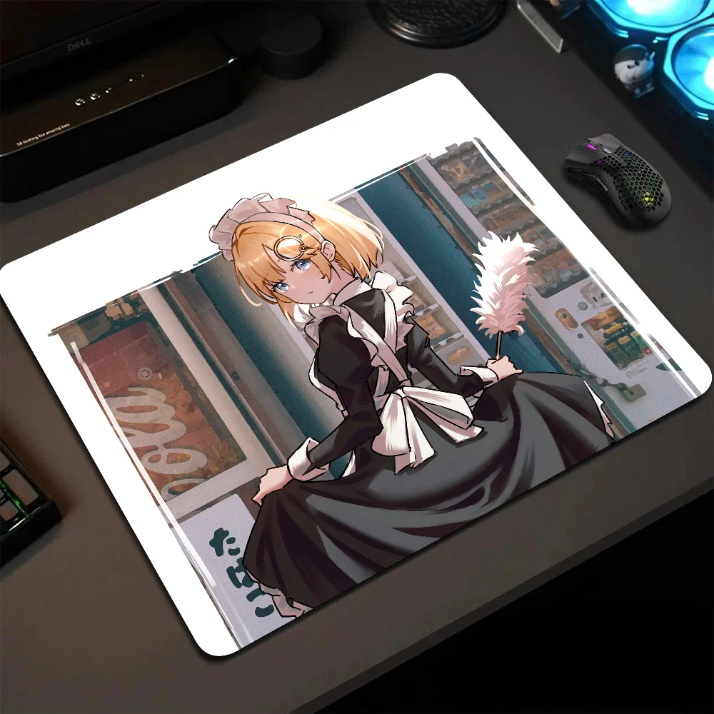 Amelia Watson Youtuber Hololive Girl Anime Mousepad Small LockEdge Mouse Pad For Gamers Computer Desk Pad Anti-slip Rubber