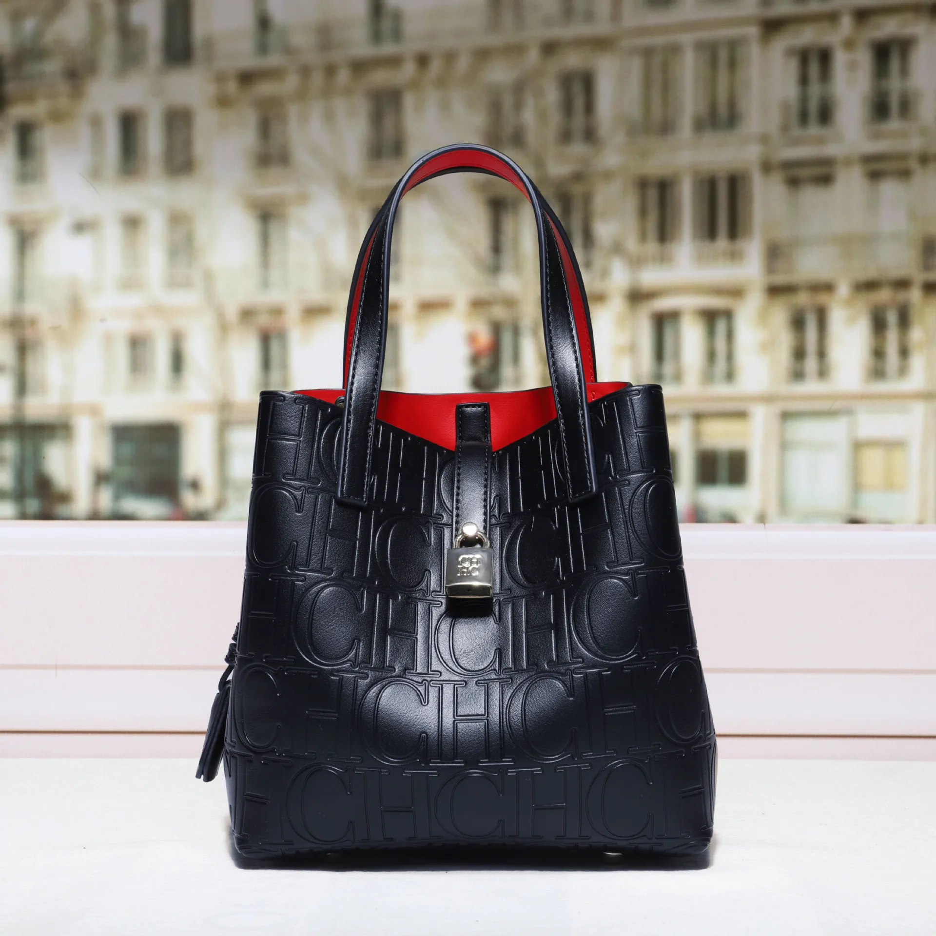 

Fashionable Ladies Handbag Crafted From River-Printed Leather Featuring High-End Daily Cozy Style