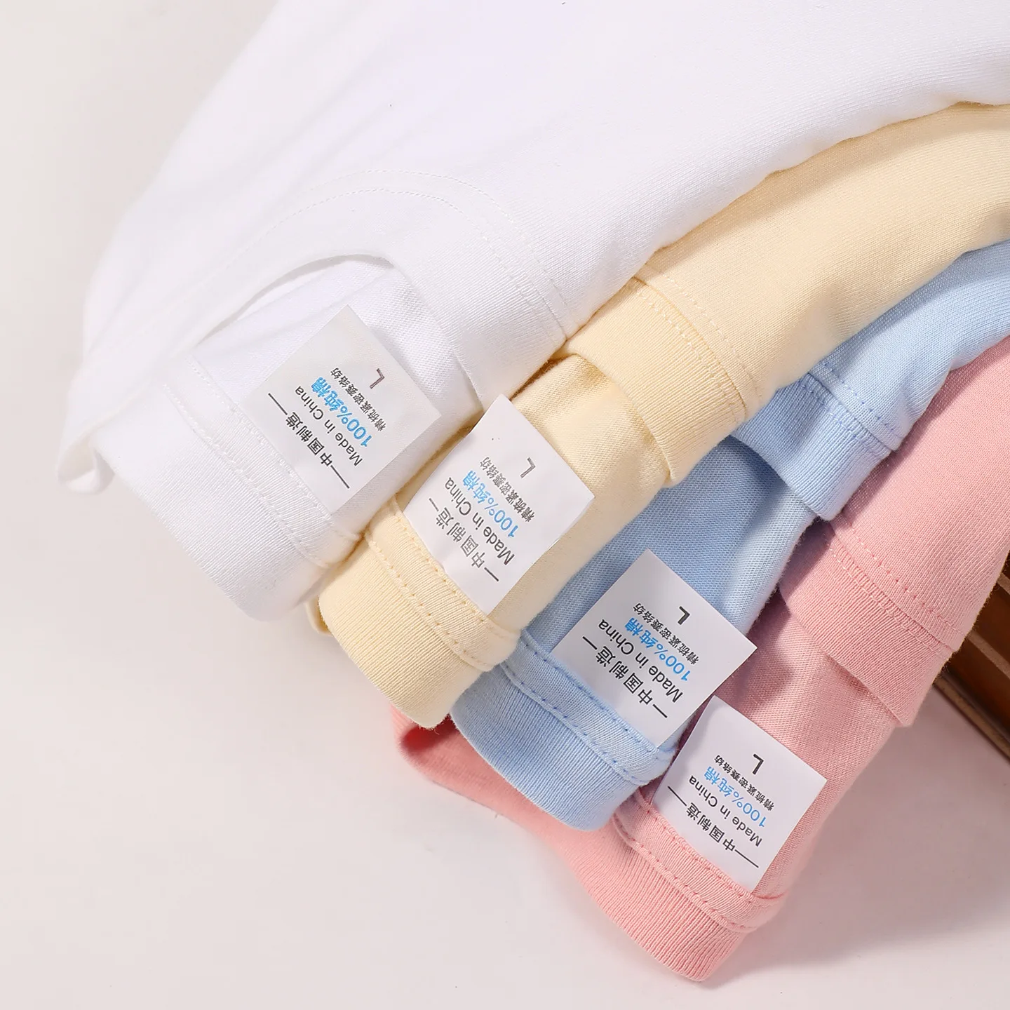 Summer Cotton Short Sleeved T-shirt 200g Round Neck Combed T-shirt Versatile Solid Color Women's Fashion Versatile