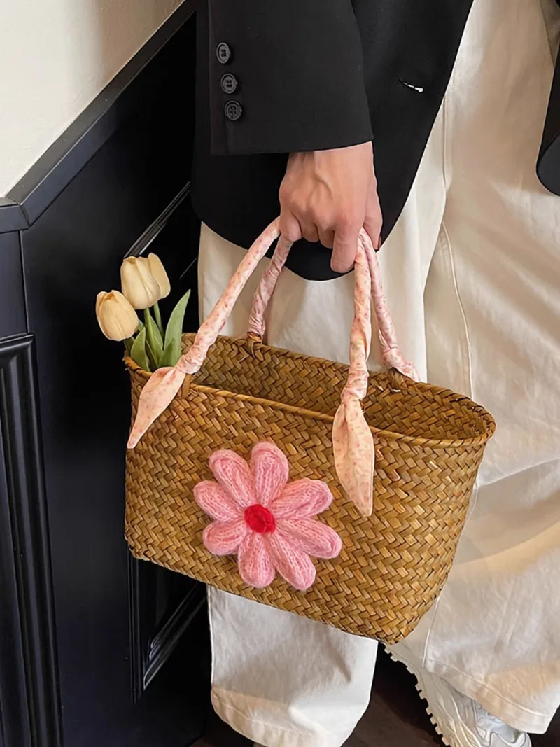 

Woven Basket Straw Bag Spring/Summer Handheld Large Capacity Tote Bag for Women New Retro Handmade