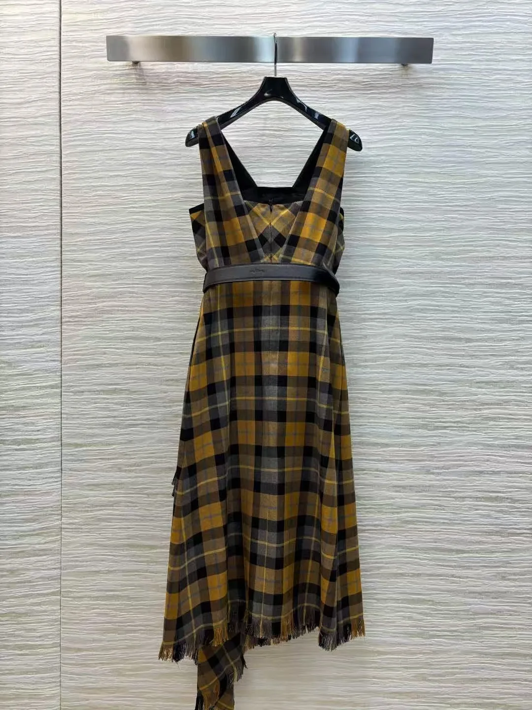 High end customized women's plaid wool vest dress