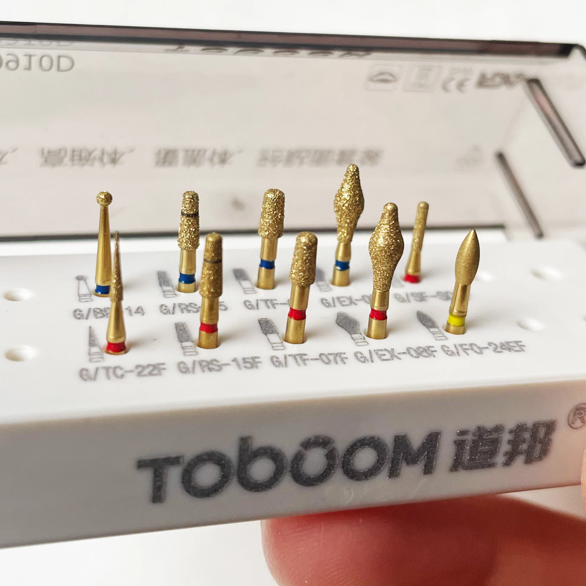 TOBOOM Kit de fraises de préparation dentaire pour incrustation et incrustation en alliage de porcelaine FG0910D