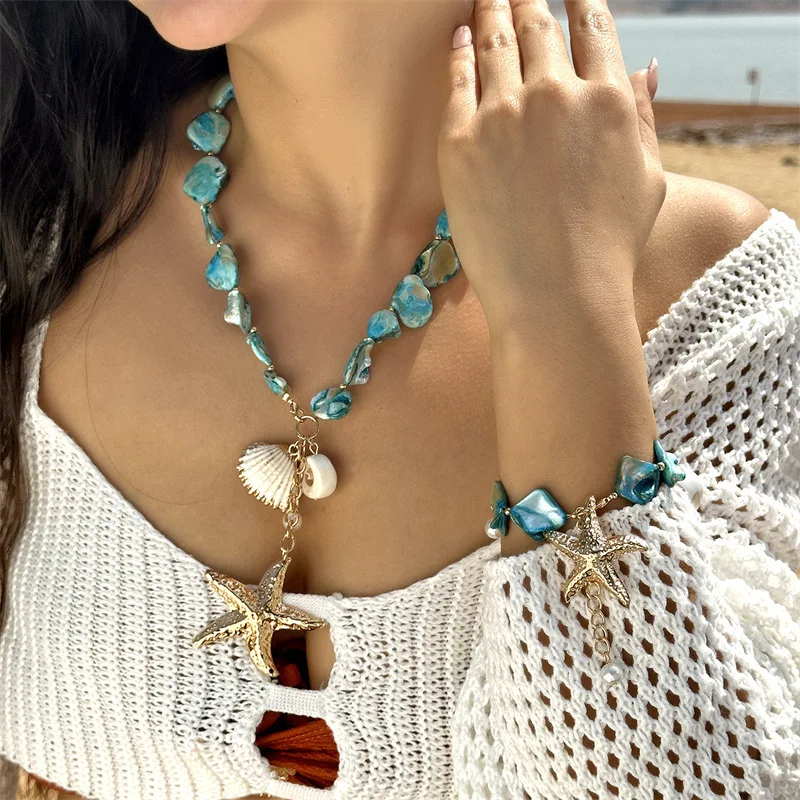 

Fashion Big Starfish Shell Conch Pendant Necklacea Women's Blue Shell Chain Necklaces Seaside Vacation Jewelry Holiday Gifts