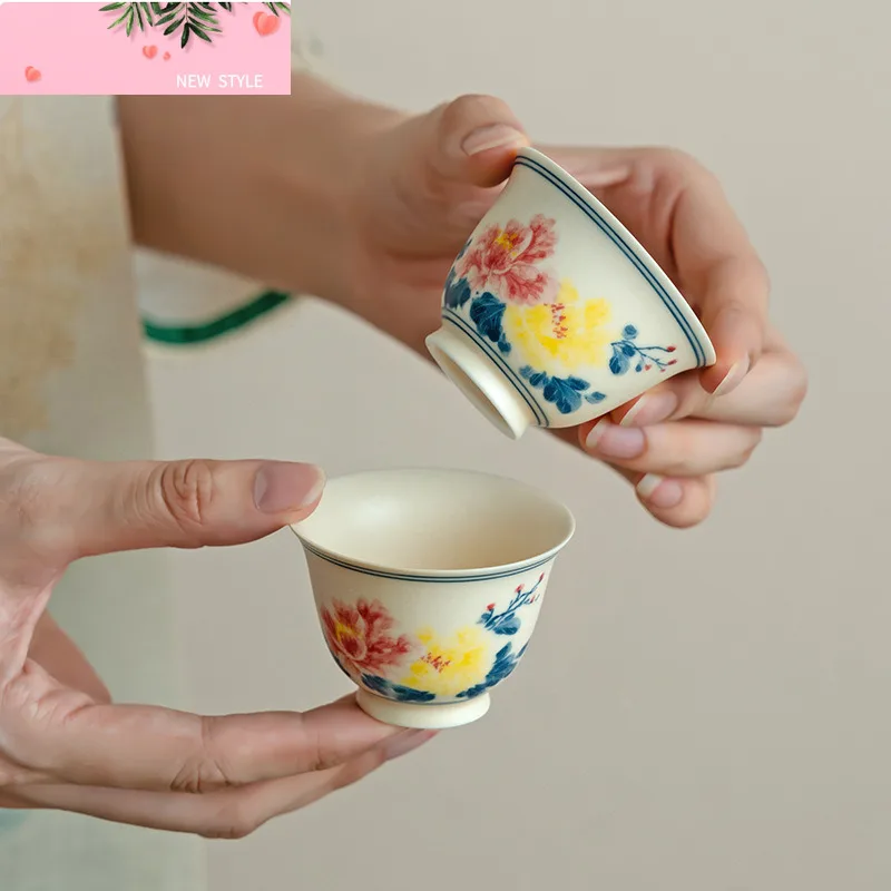 

2 шт./лот, ручная роспись, богатая пионная чашка, японский порошок, чашка Инь Мастера, персональный запах, ароматная кружка, чайный сервиз кунг-фу, 50 мл