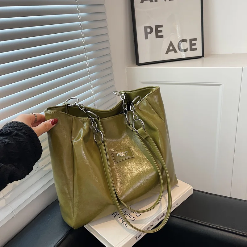 

Large Capacity Totes Shoulder Bags for Women Luxury Designer Underarm Women's Bag Trend New Fashion Casual Female Handbags