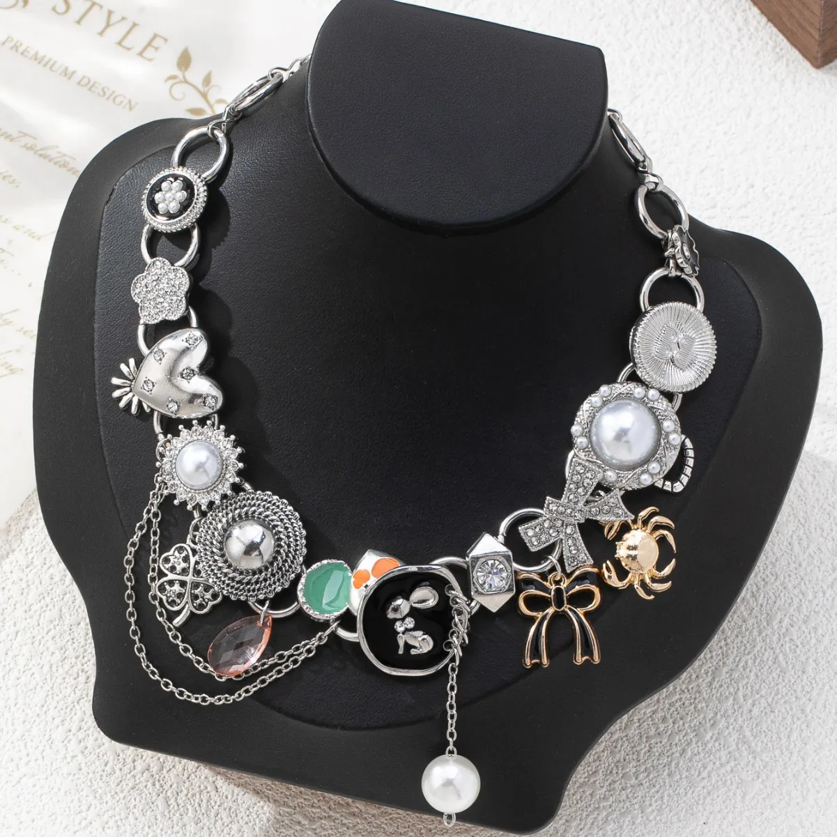 

New Trendy Cool Multi-element Vintage Necklace, Women's Heart Bow Pearl Tassel Necklace, Jewelry Gift