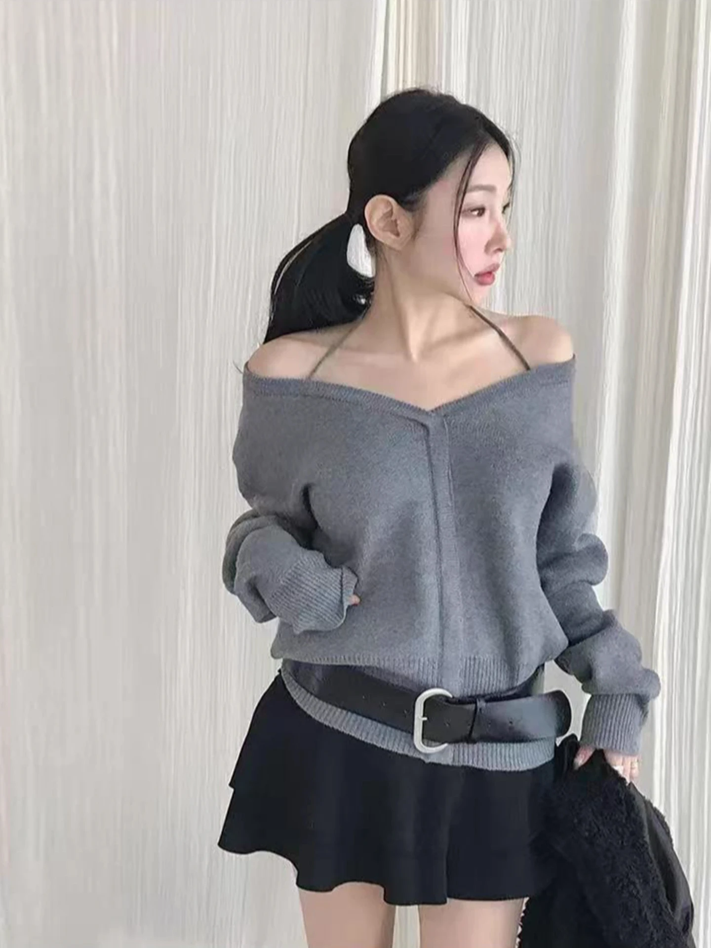 سترة نسائية محبوكة طويلة من Oulder Bared سترة نسائية ذات ياقة كلمة واحدة معلقة Ne بطريقتين ملابس شتوية جديدة بلون نقي... #4