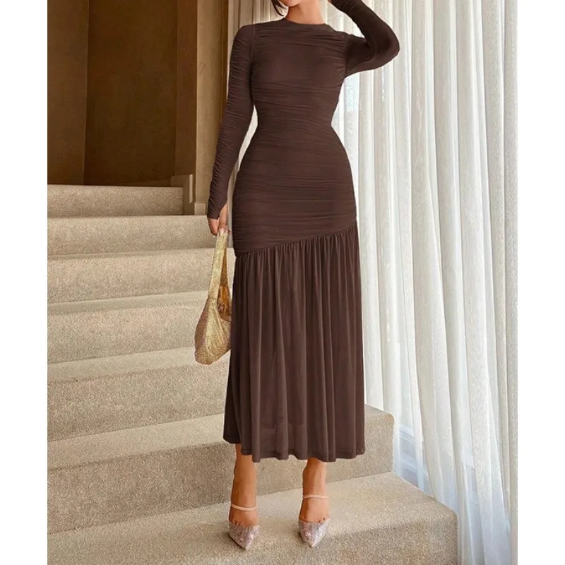 

2025 Fashion Temperament Elegant Lace Pleated Crew Neck Solid Color Dress
