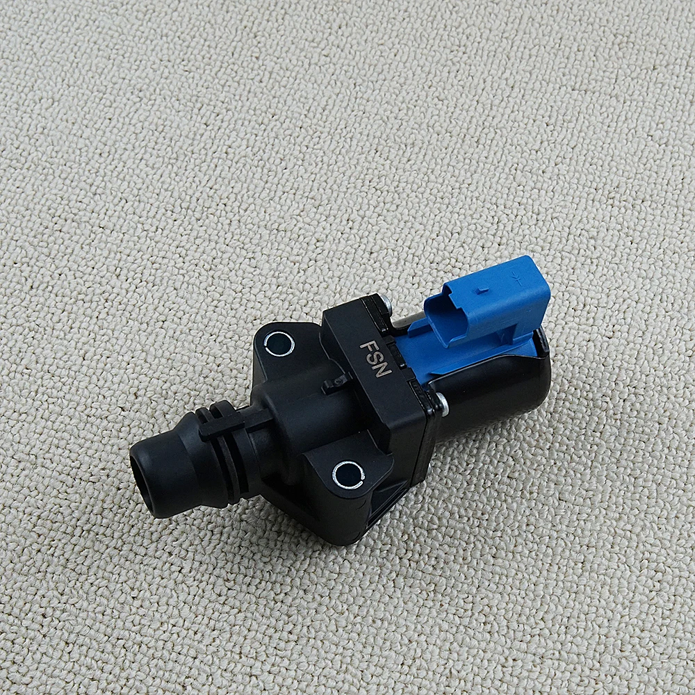

31370948 For Volvo V70 V60 V40 S80 S60 2011-2015 Car Heater Water Control Valve Cooling pump temperature regulating valve