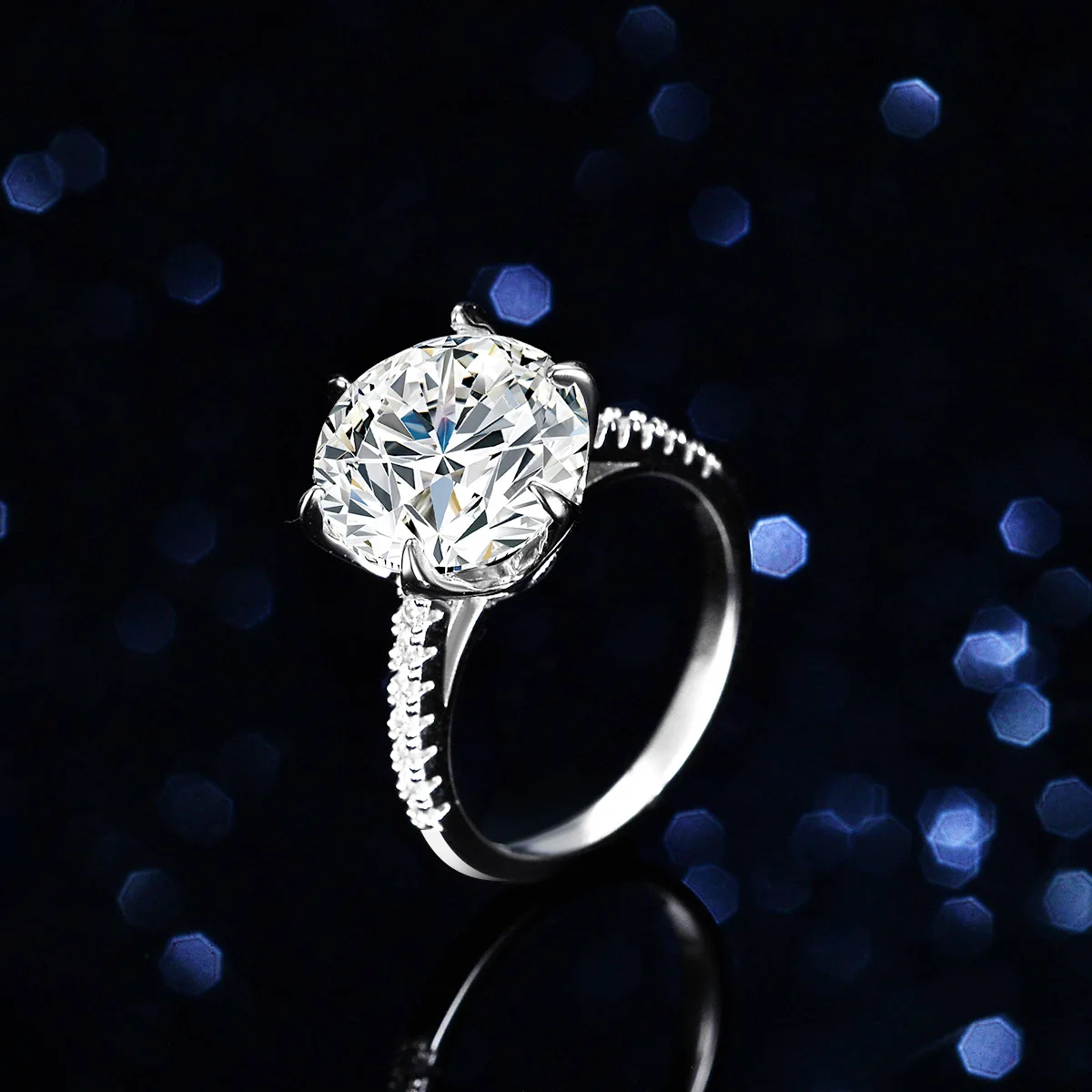 

Женское кольцо с муассанитом 5 карат PT950 Platinum | Хвостовик звездной цепочки с ромбовидными акцентами, гламурное заявление необычной любви.