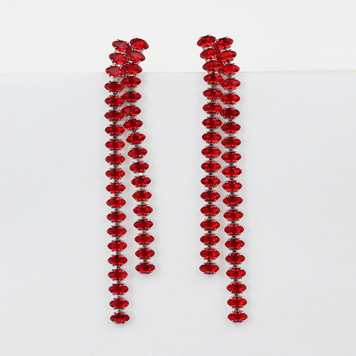 

Long Tassel Earrings red green blue chain pendant Small Drop Earrings Dinner Party Jewelry Female Gift