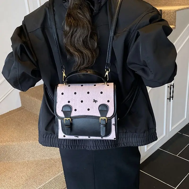 حقيبة ظهر نسائية حلوة لطيفة على شكل فيونكة أنيقة ولطيفة منقط حقيبة يد صغيرة مربعة الشكل للسيدات موضة كورية أنيقة Mochilas Mujer 2025
