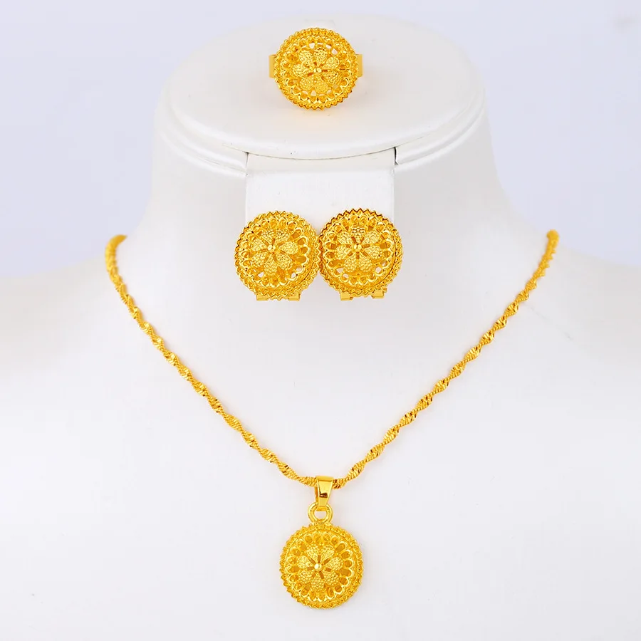 Middle Eastern Gold-Plated Exquisite Jewelry Set