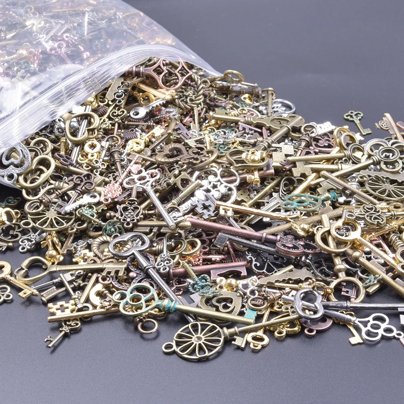 30/50/100PCS/Lot Random Mix Alloy Key Pendant Charms For Jewelry DIY Handmade Accessories Vintage Gold Silver Bronzer Color