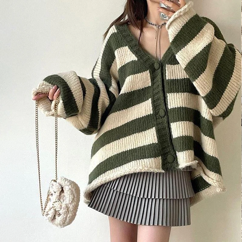 

\Autumn Korean Loose Casual Cardigan Woman Slim Fashion Stripe Knitted Cardigan