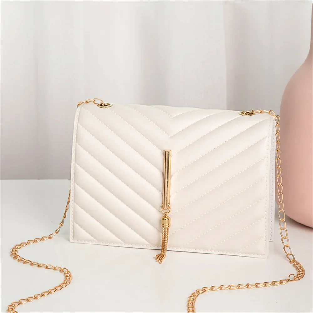 Fashion Tassel Flap Crossbody Bags Pattern Mini Chain Shoulder Bag for Women Pu Leather White/Black Casual Travel Square Bag