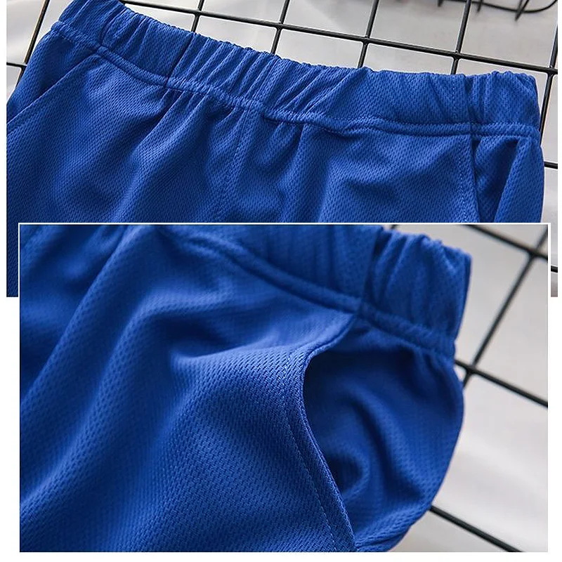 2022 Kids Sport Shorts Football Training Shorts Men Kits Soccer Uniform Boy Running Basketball Solid Color Loose Beach Shorts