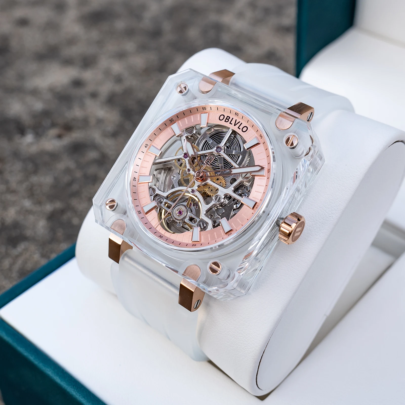 OBLVLO ساعة أوتوماتيكية للرجال مربعة الشكل من الأكريليك ساعة يد ميكانيكية 5ATM مقاومة للماء ياقوت مضيئة هيكل عظمي قرص 1A00 Mov.