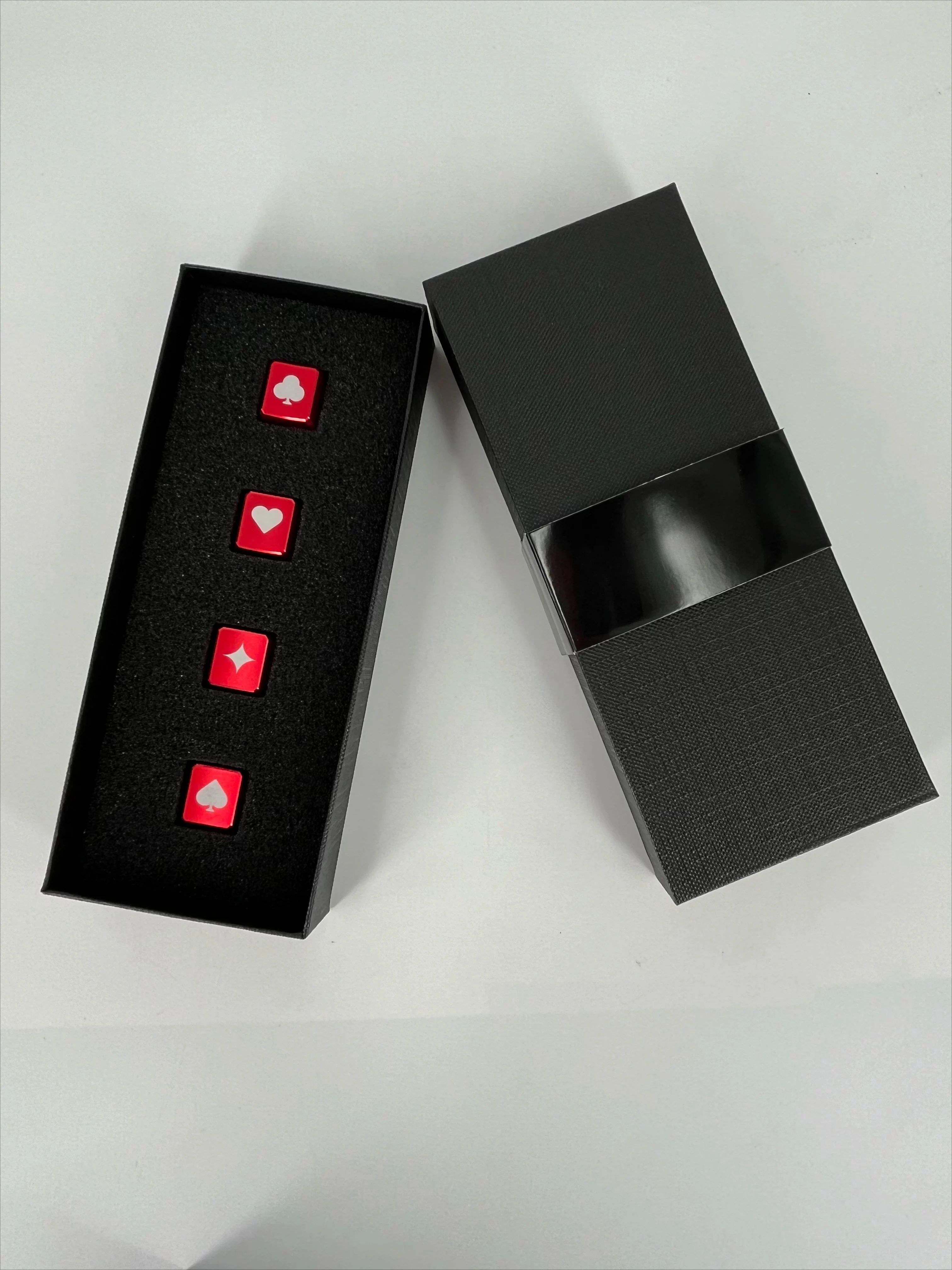Poker Theme Aluminum Keycaps 4 Suits HL Series Original Height High Light Laser Etched Spade Heart Club Diamond