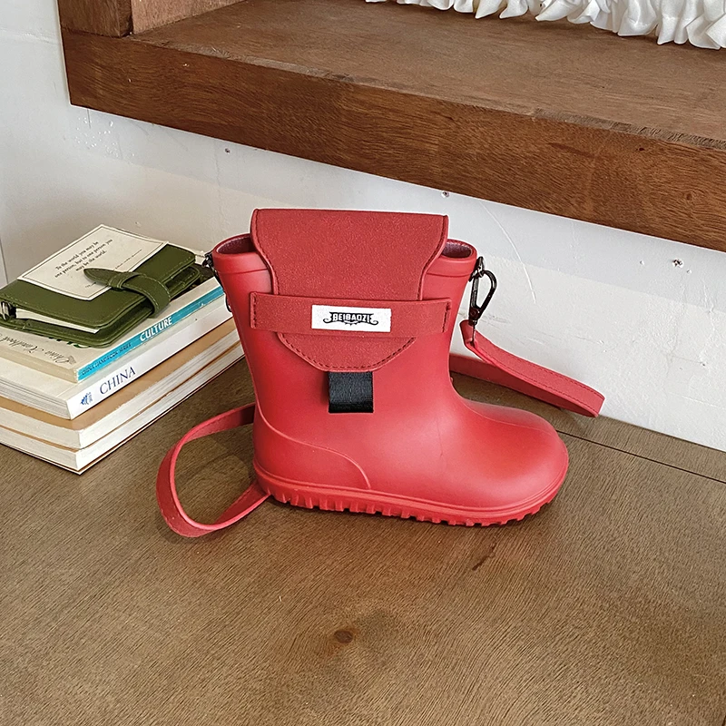 2026 Novelty Rain Boot Shape Women Crossbody Bag Cute Special‑Design Mini Shoulder Purse Removable Strap Funny Daily Street Bag