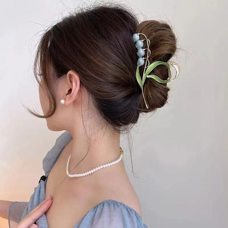 1PCS Bell Orchid Flowers Super Fairy Temperament Hair Accessories, Large Premium Feeling Scratch Clip, Autumn Hundred Shark Clip