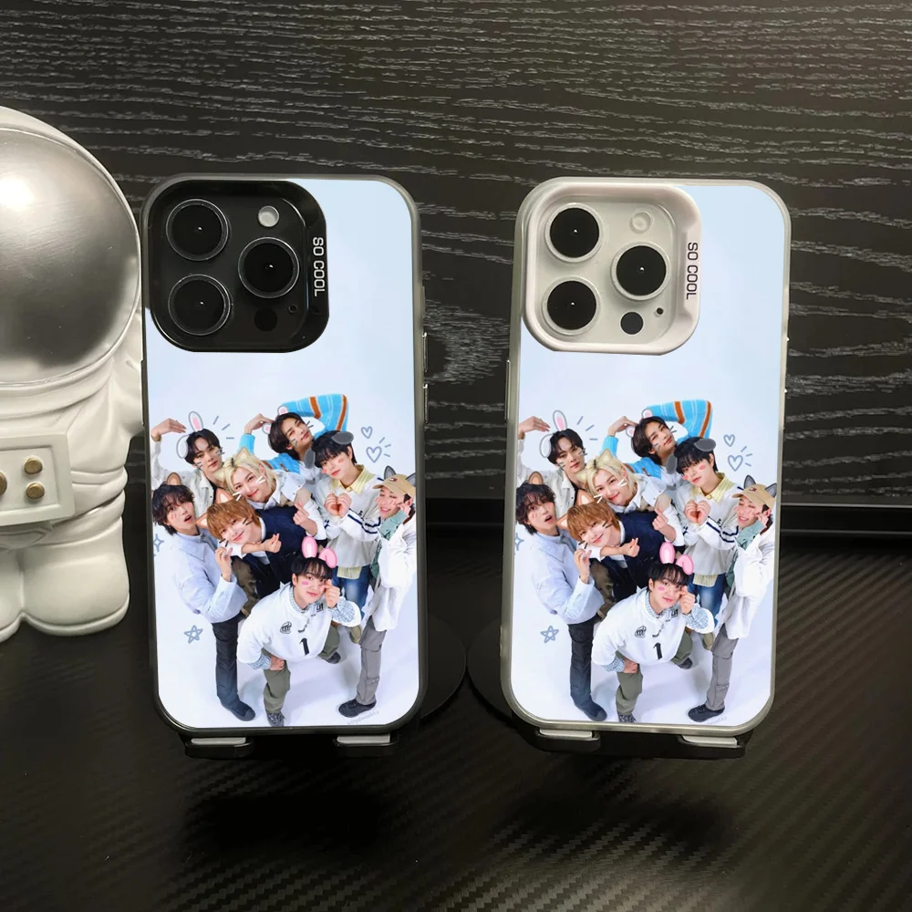 Kpop S-StrayS_K-Kids Phone Case IMD Color Silver Shell For IPhone 16 15 14 13 12 Pro Max Plus