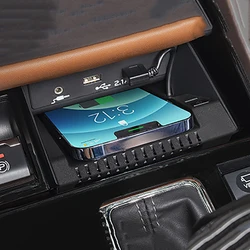 Car wireless charger 15w mobile phone charger charging pad plate phone holder for Subaru Outback 2020 2021 2022 2023 2024