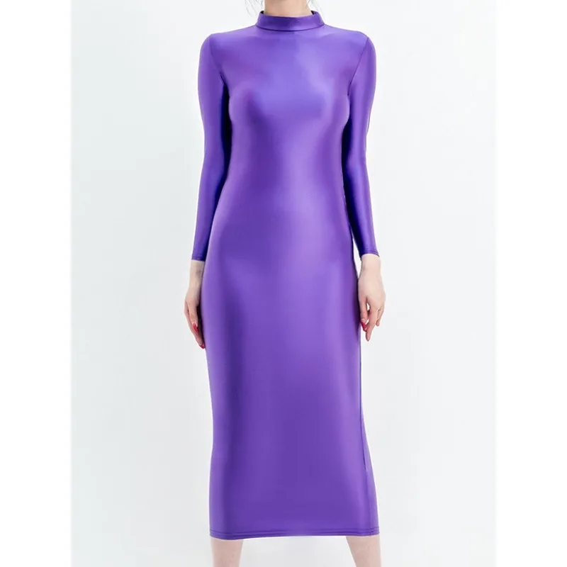 

Customized Yoga Outfit for Women Glossy Shiny Hip Hugging Sexy Jumpsuit Elastic and Silky One Step Skirt High Neck Long Sleeved