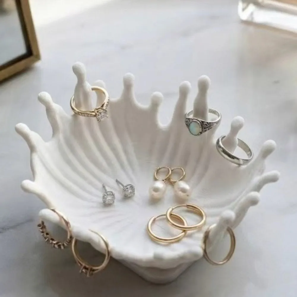 3D Printed Jewelry Storage Tray Wavy Edge Aesthetic Entryway Keys Tray Modern Water Splash Design Ring Holder Office Desk