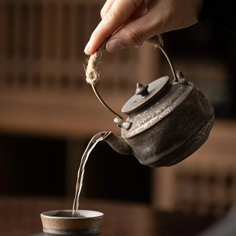 Japanese Kiln Change Gilded Iron Glaze Teapot Boutique Lifting Beam Pot Household Tea Maker Kettle Kung Fu Tea Teaware