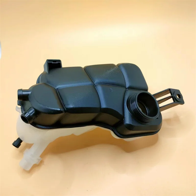 2.0 2.2 TD4 Radiator Coolant Overflow Container for LAND ROVER LR2 RR Evoque VOLVO S80 V70 XC60 Expansion Tank 31200321 LR024296