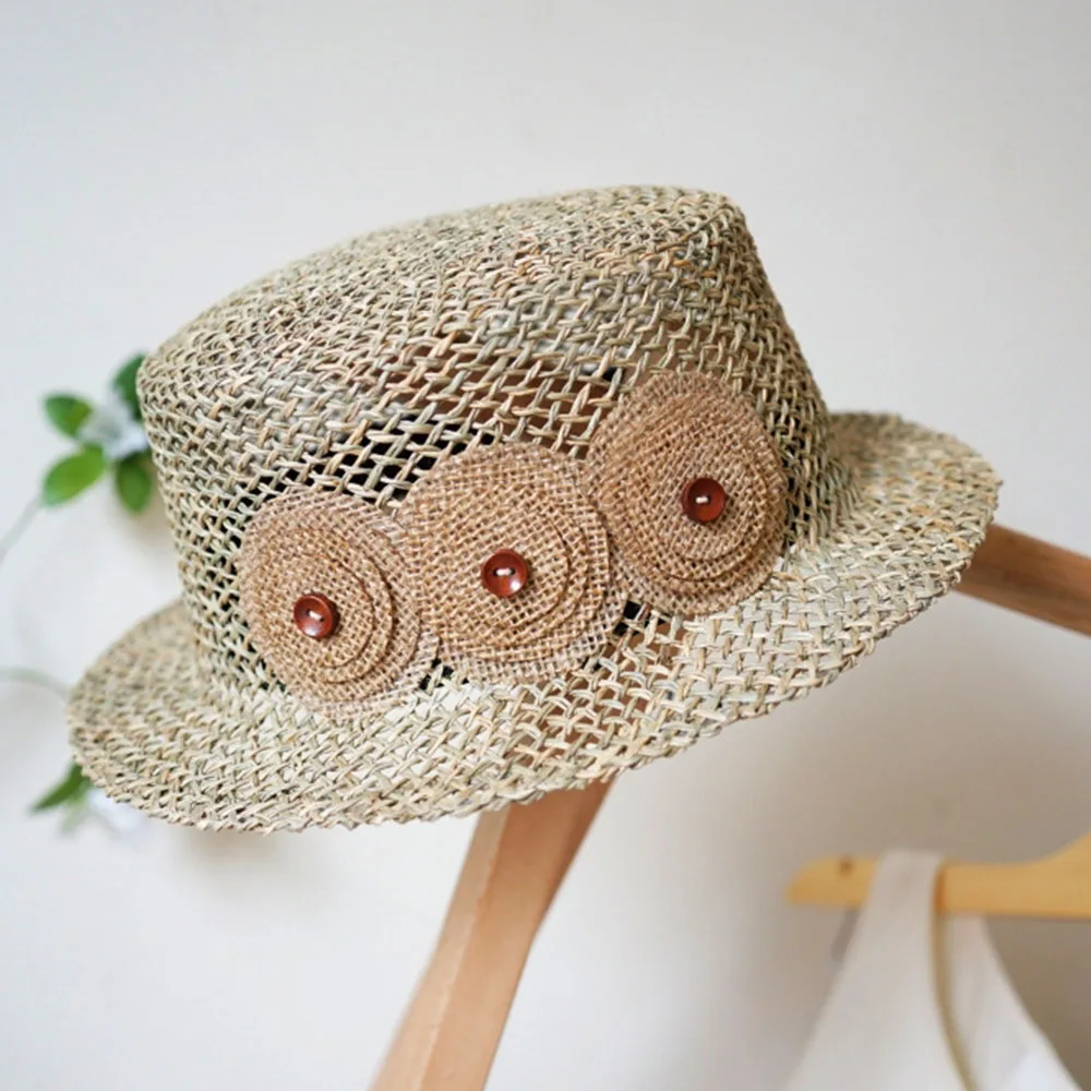 Handmade Summer Beach Hat Sweet Flower Straw Hats for Women Short Brim Sun Hat Flat Top Lace Band Boater Hat Party Fedora Hat