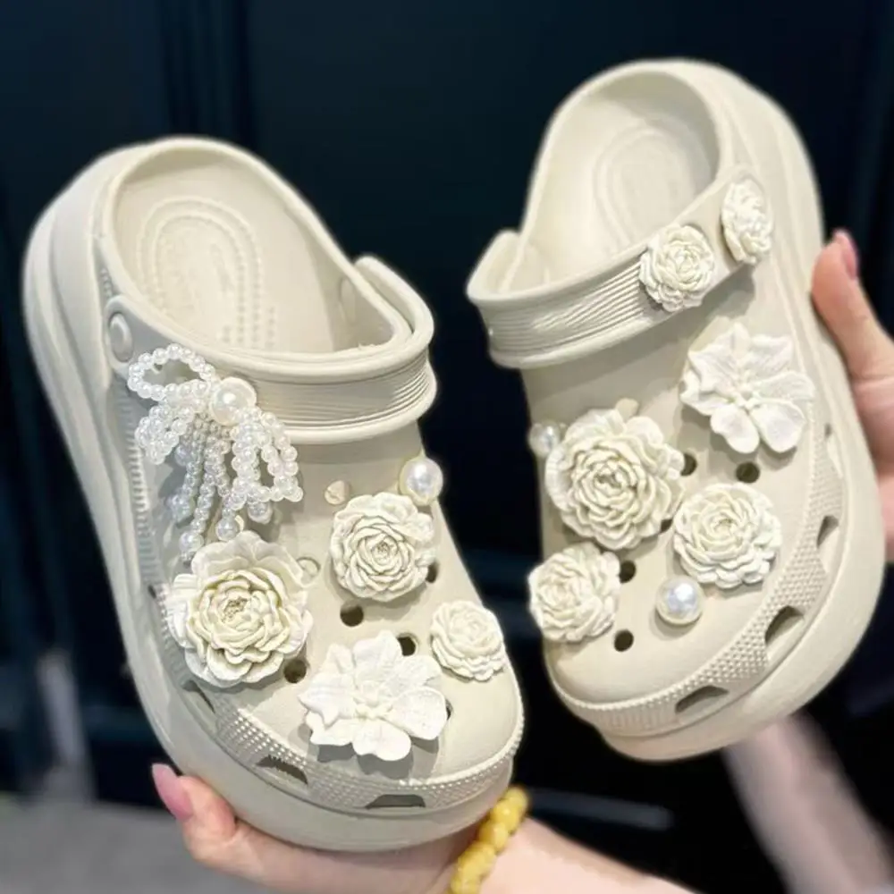 

Fashion Diy Hole Shoe Buckle Shoe Charms Set Accessories Girls Detachable Decorative Flowers Pearl Chain Shoes Buckle White Pink