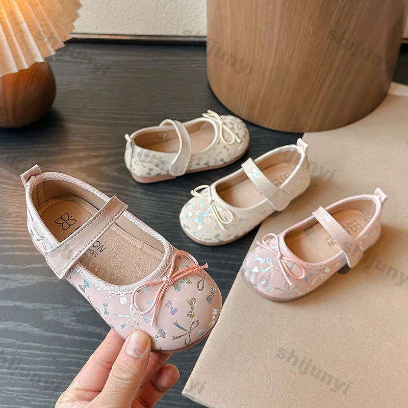 

Children Leather Shoes for Girls 2025 Spring New Soft Soled Princess Fashion Sweet Bowtie Single Shoes Versatile Toddlers Shoe