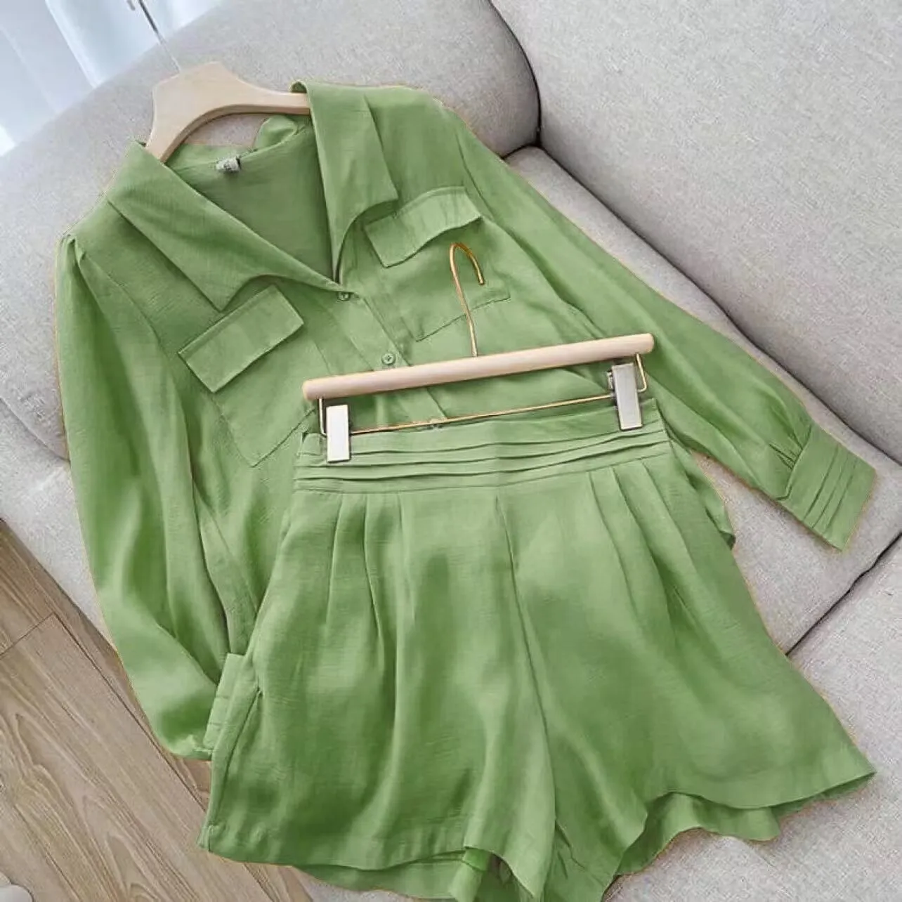 Spring Summer Solid Color Short Set Women Simple Casual Style Long Sleeve Shirts Shorts Two Piece Sets Temperament Lady Clothing