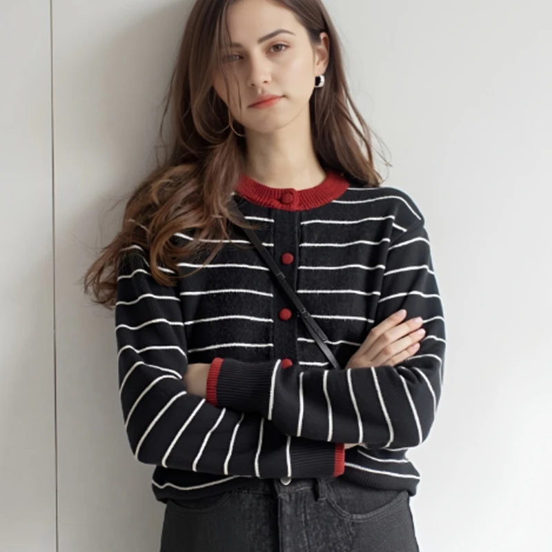 

Fashion Simple Striped Sweater Women's Autumn Elegant Knitted Cardigan Casual O-neck Long Sleeved Sweater Jacket Korean Knitwear