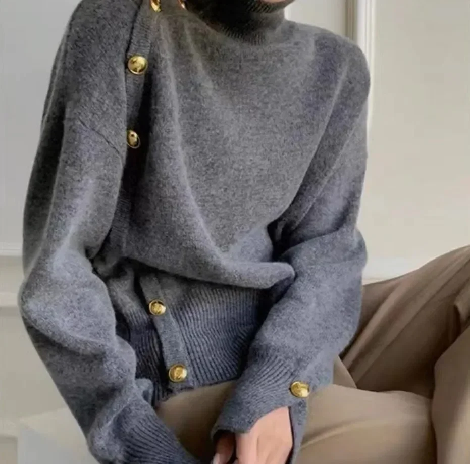 Vintage Golden Buttons Turtleneck Sweater Women Autumn Winter Thick Long Sleeve Knitted Pullovers Fashion Korean Chic Tops T144