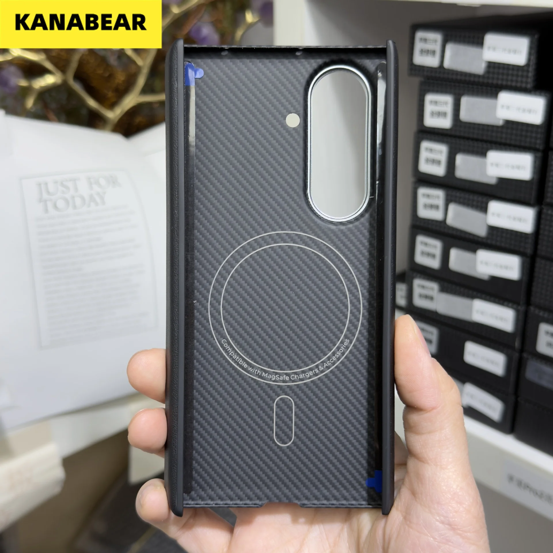 

Magnetic Dual Hinge Kevlar Case for Samsung Galaxy Z TriFold, Aramid Fiber Ultra-Thin Frosted Shockproof Cover