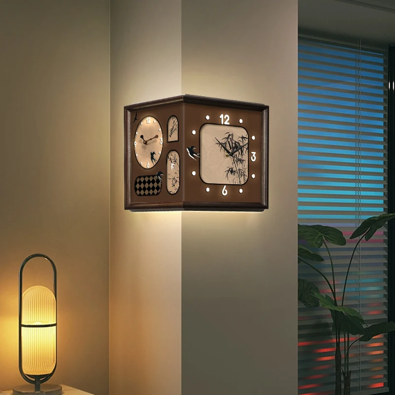 

2025 new medieval corner double-sided wall clock, retro corner clock in living room, no punching, yang corner clock hanging on t