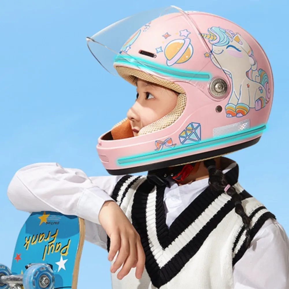 Kids Helmet Casco Moto Children Helmet Four Seasons Motorcycle Helmet DOT Approved Cycling Helmet Gift For Boy Girl 46-52cm