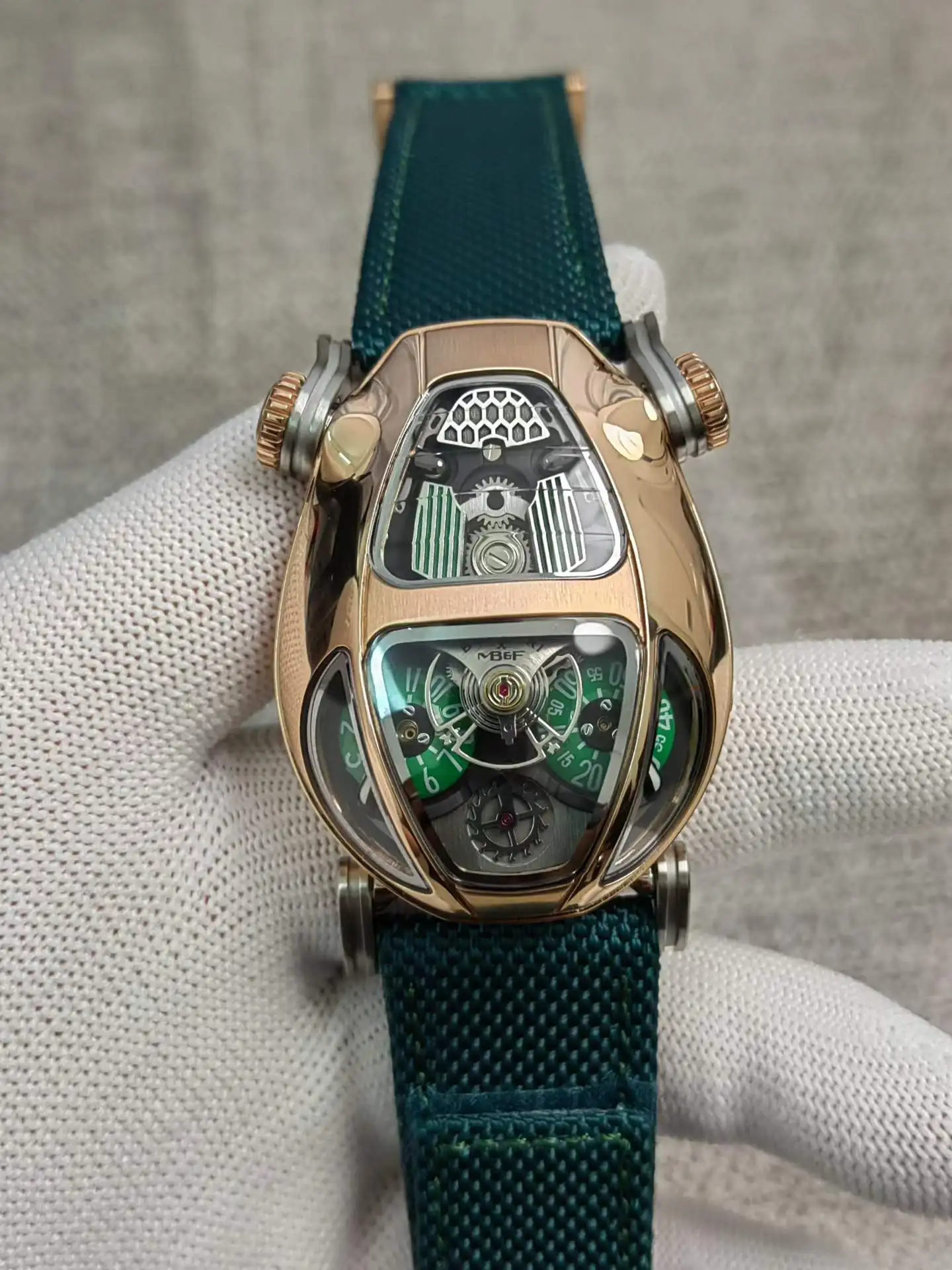 The Great Qin Empire custom high-end snake element series appearance sports car-like case watch