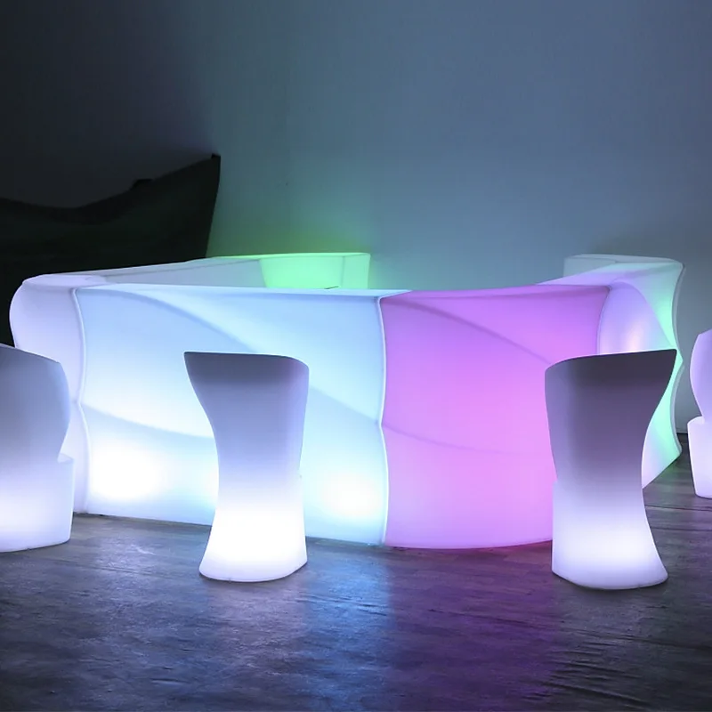 2023 LED Light Middle Bar Party Table 160*80*110cm Free Combination Rechargeable Luminous Wave Bar Counter Latest Arrival