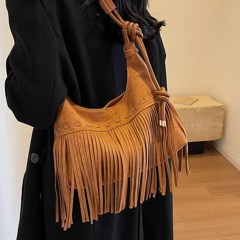 Mode Suedetassels Schulter Umhängetaschen für Frauen Handtaschen und Geldbörsen 2023 neue Vintage Damen Umhängetaschen hohe Qualität