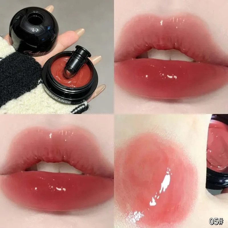 ベリーソリッドリップグロス 保湿とリッチな発色で魅力的な唇を演出 ソフトブラシヘッド クリアウォーターミラー リップグレイズ