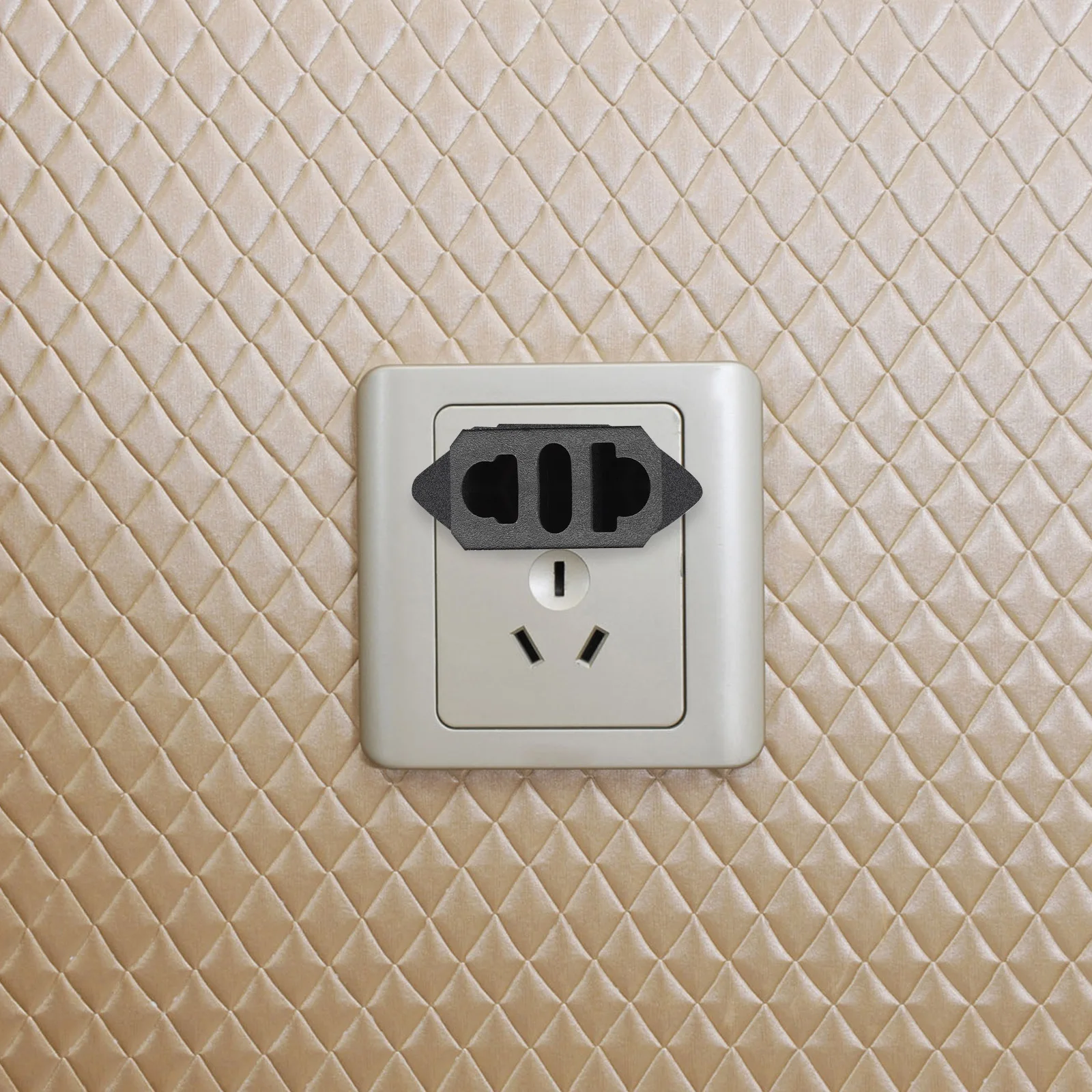 

6Pcs Socket Converter Us to Eu Plug Travel Adapter Power Socket 125-250V Compact Household Converter Suitable for Office