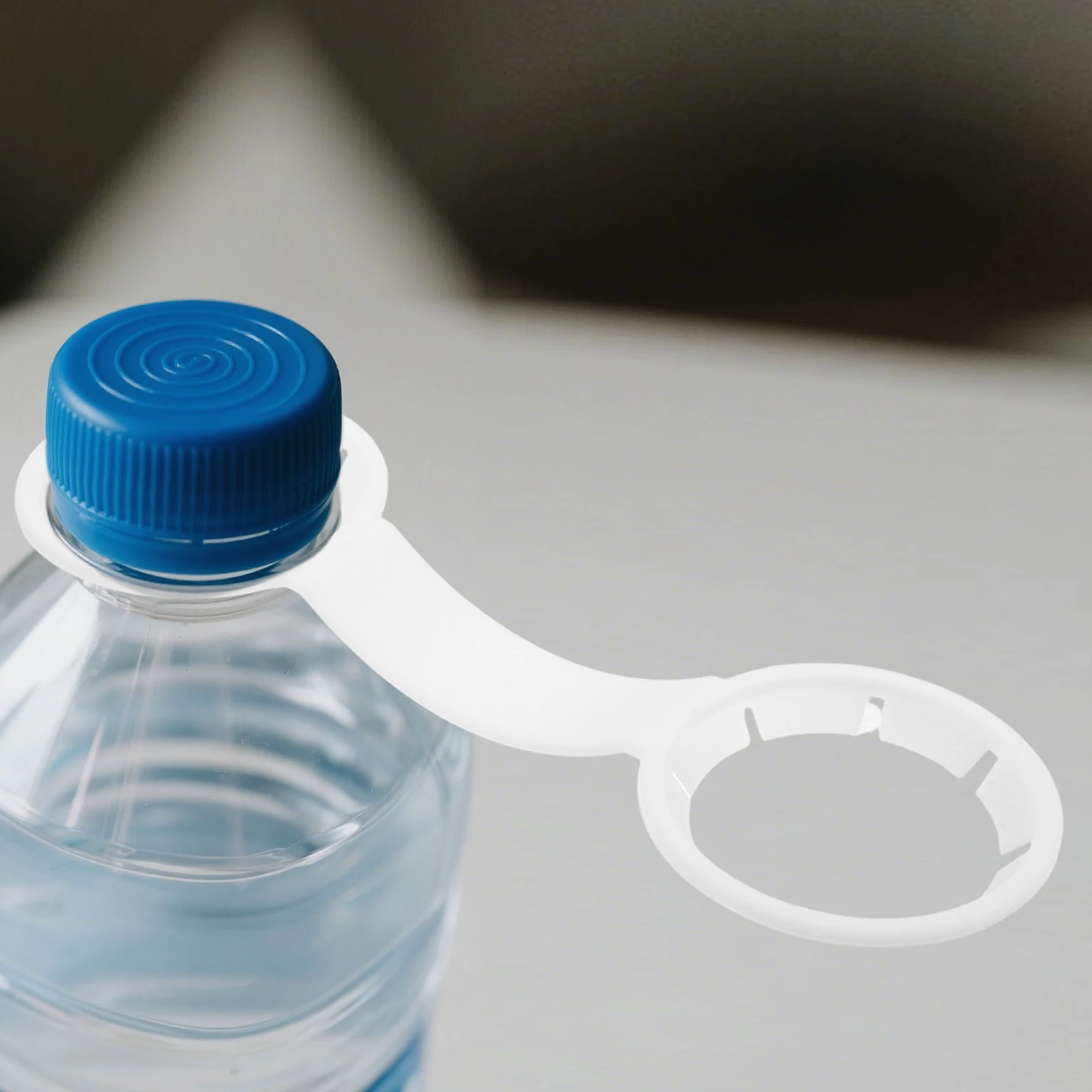 

100pcs Beverage Bottle Handle Red Drink Holder Cup Carrier Dual Buckle Portable Water Container Grip Supermarket Plastic Tool